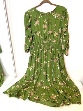 Studio B Bobeau Green Floral Midi Dress Ruched Sleeves Size 3X Wedding Spring